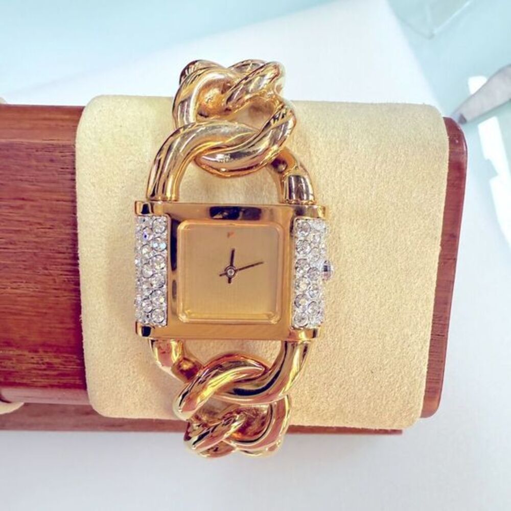 Franklin Mint Vintage 1989 Gold Tone Watch Crystal Accents New‎ Battery Runs